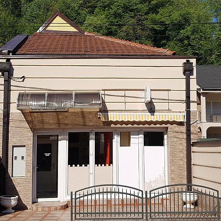 Hostel Beko Valjevo Esterno foto