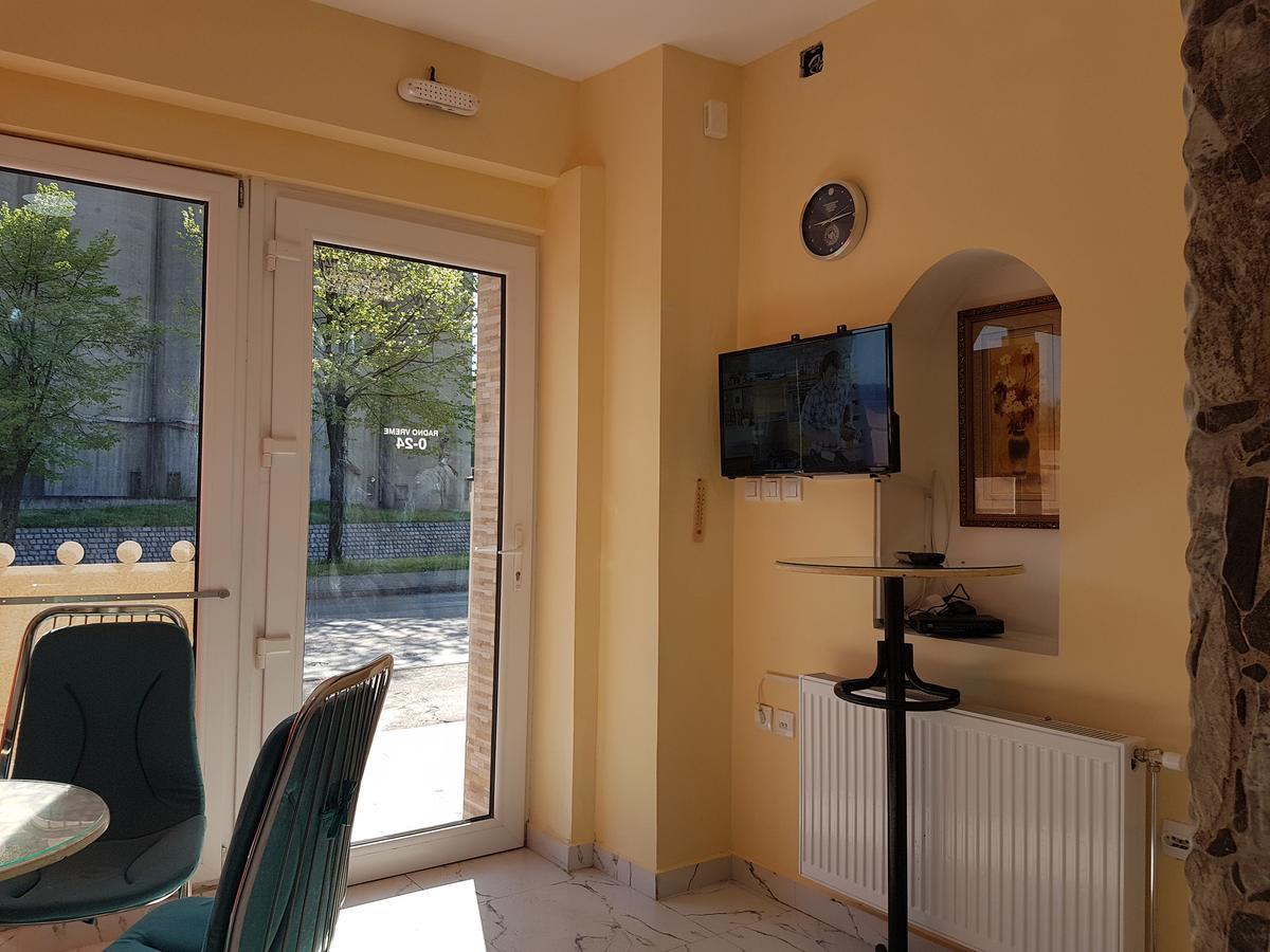Hostel Beko Valjevo Esterno foto