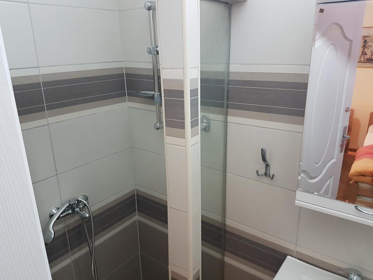 Hostel Beko Valjevo Esterno foto