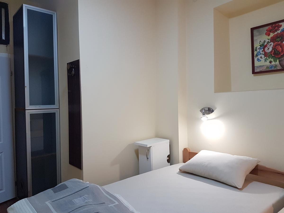 Hostel Beko Valjevo Esterno foto