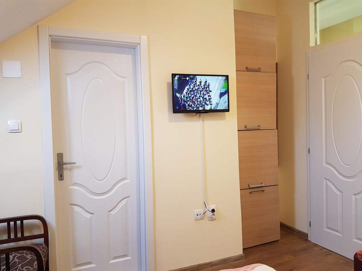 Hostel Beko Valjevo Esterno foto